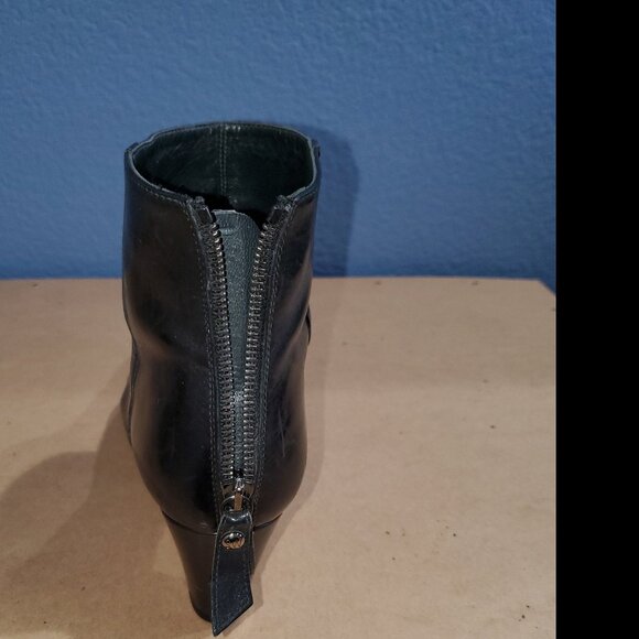 Stuart Weitzman Restart Ankle Boot, Made in Spain - Picture 6 of 14